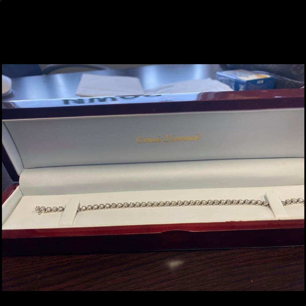 Diamond bracelet